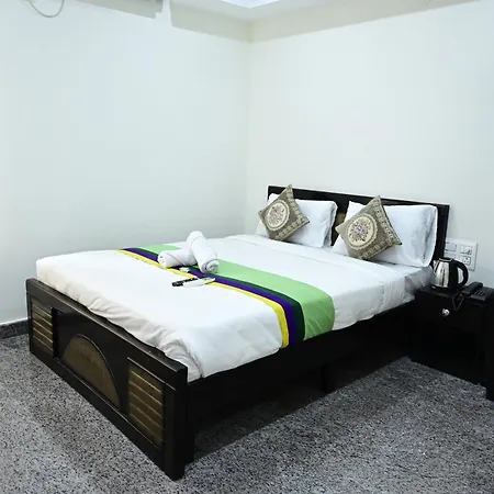 Hotel Sri Sai Park View